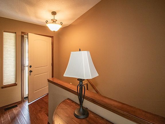 2nd image of 2825 N Emerson Cir