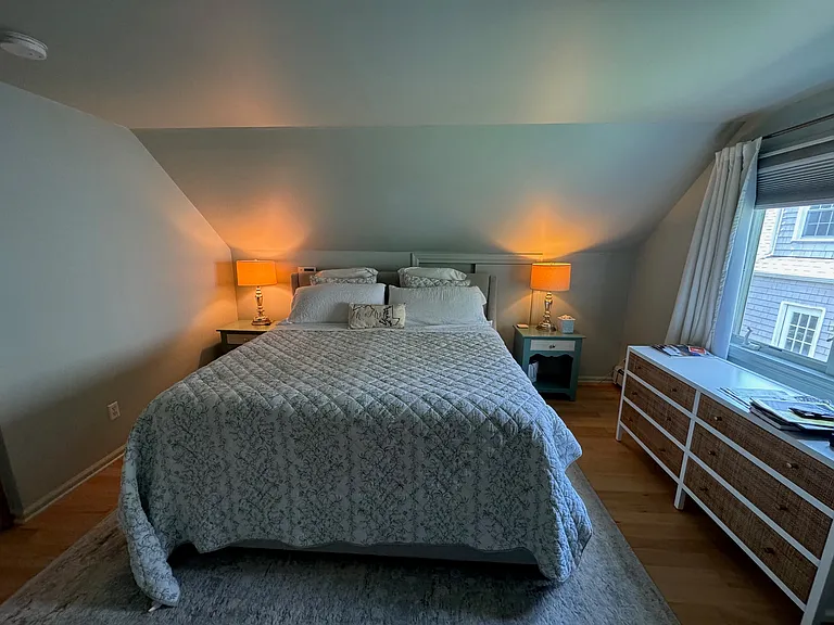 82 Linden Ave — Photo 15
