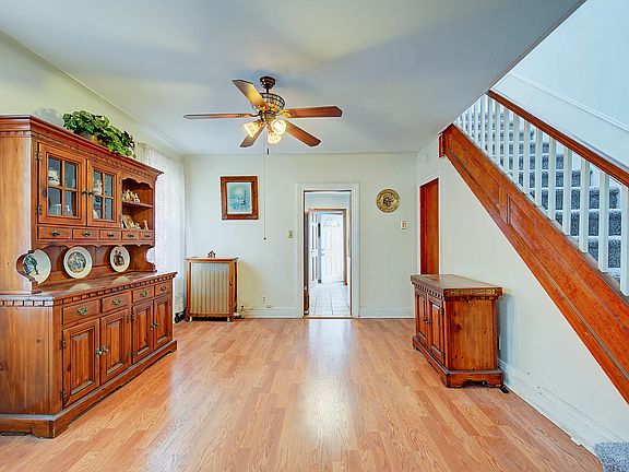 3rd image of 7013 71st St