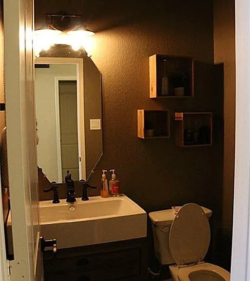 Guest bathroom