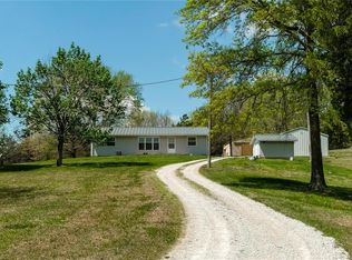 28201 Wright Rd, Jonesburg, MO 63351