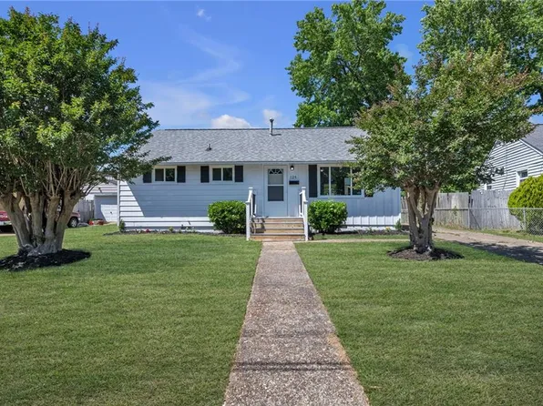 129 Jordan Dr, Hampton, VA 23666