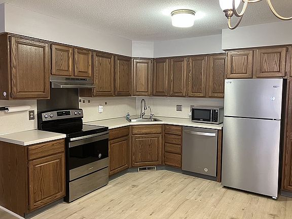5th image of 298 Bona Vista Dr NW