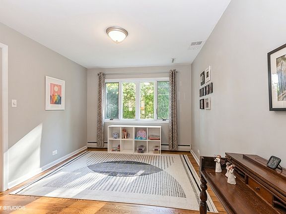 5th image of 12333 S 68th Ct