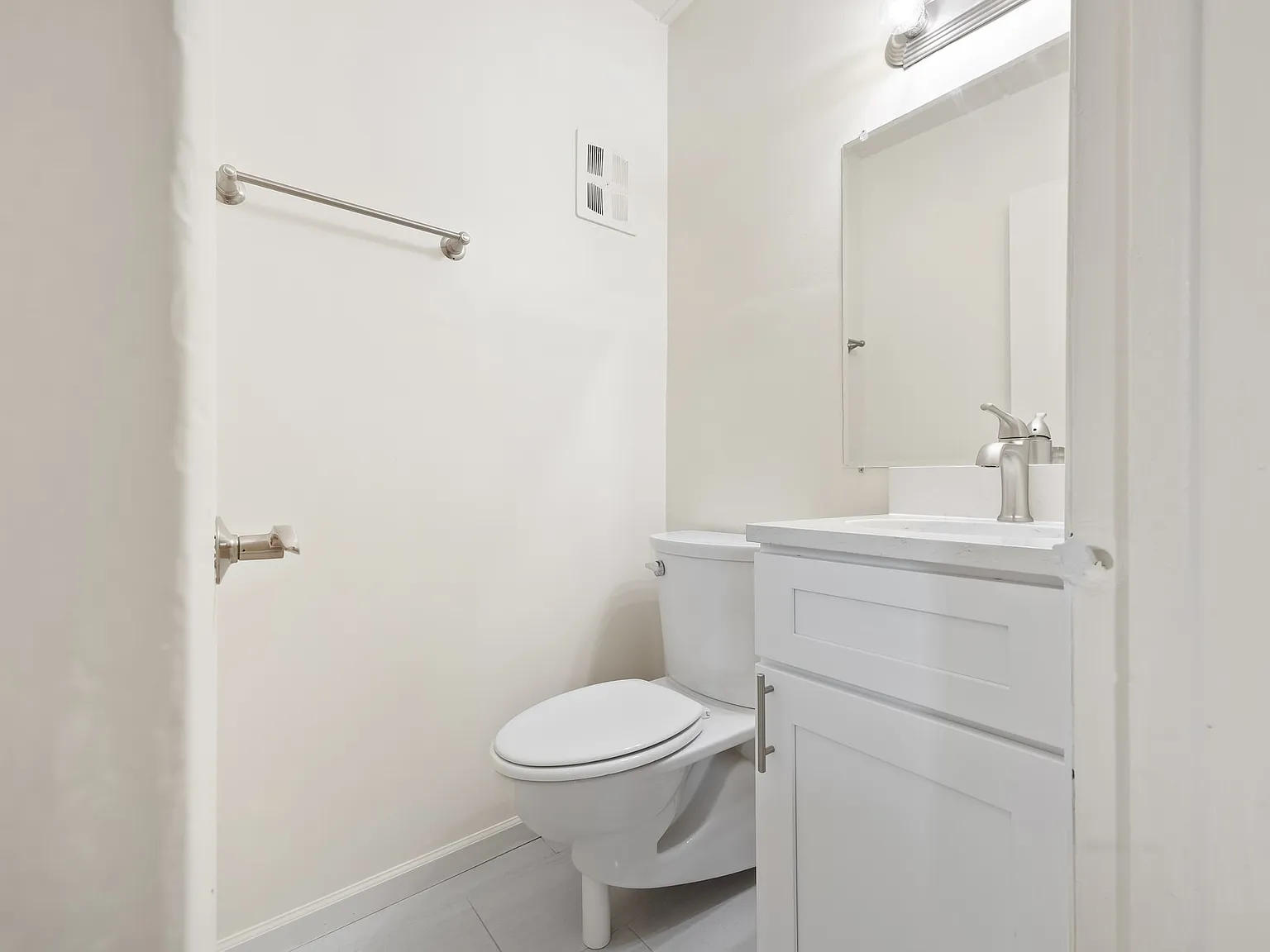 Burnwood — Photo 2