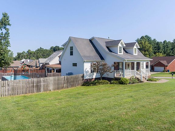 3rd image of 3800 Oakburn Ct