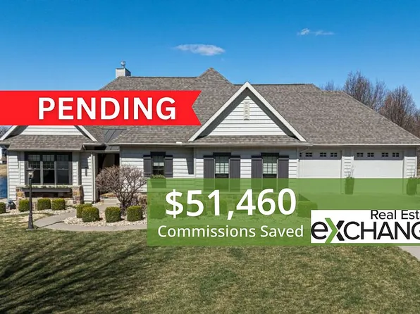 6425 Blackberry Ln, Bettendorf, IA 52722