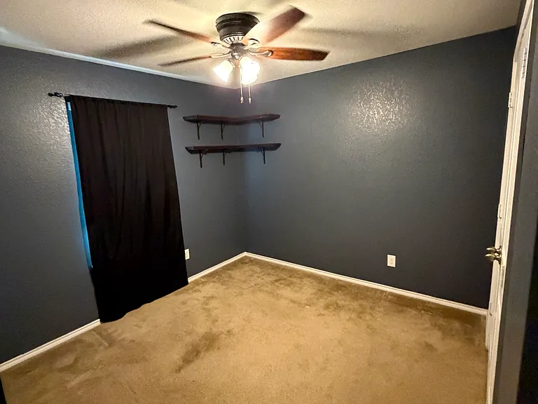 1484 Astor Crk — Photo 16