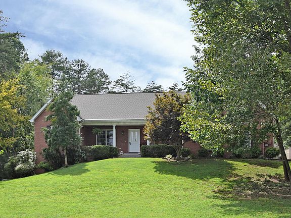3rd image of 7513 Childress Glenn Ln