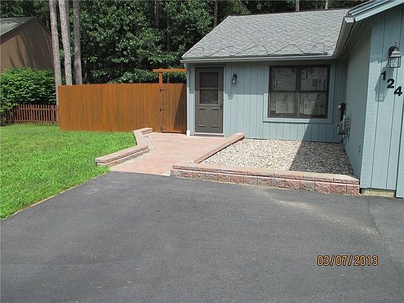 2nd image of 124 Arrow Wood Pl