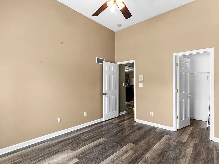 603 Country Village Dr — Photo 19