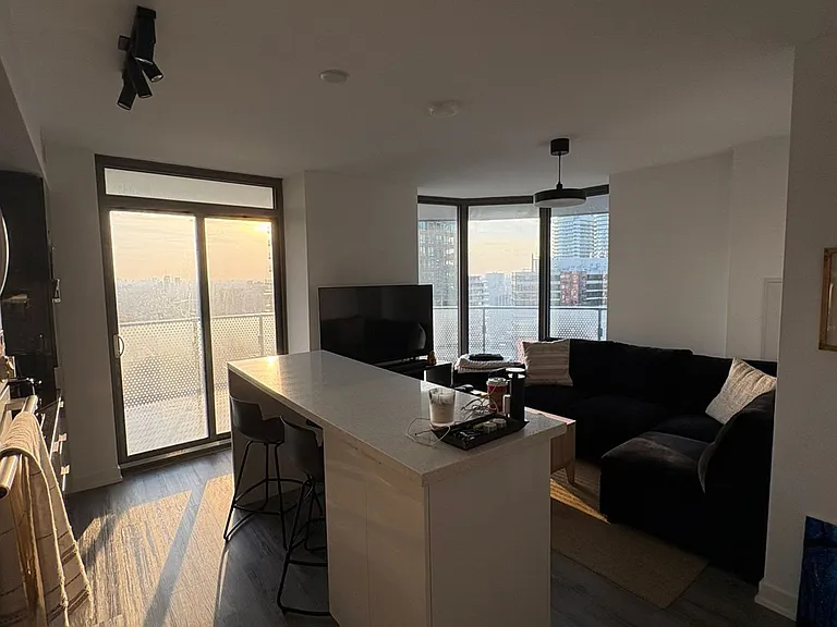 11 Wellesley St W #3208 — Photo 12