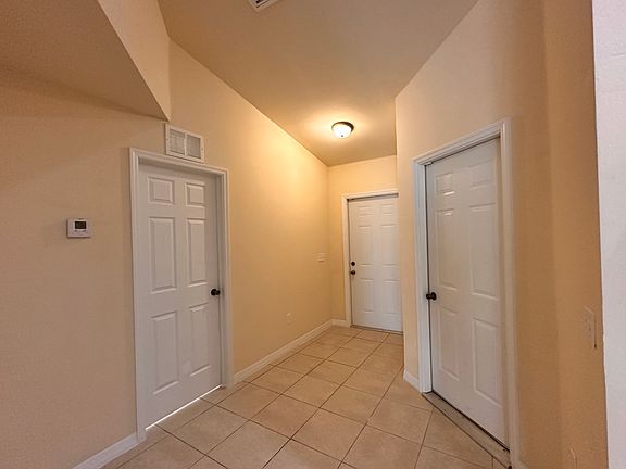 3rd image of 1261 SE 8th Ter
