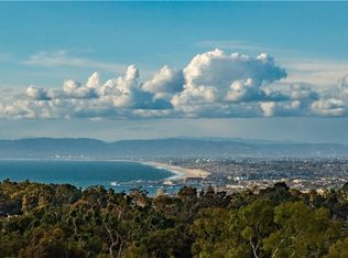 2 Yellow Brick Rd, Rancho Palos Verdes, CA 90275