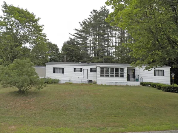 1 Woodgate Circle, Tilton, NH 03276