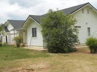 17020 Charleston Dr, Cottonwood, CA 96022