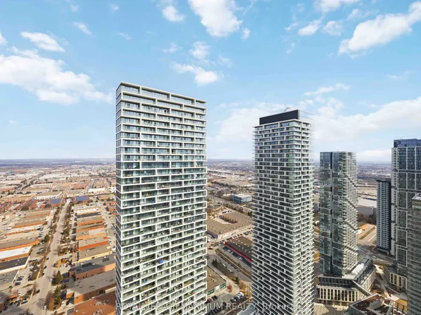 5 Buttermill Ave #5512, Vaughan, ON L4K 4Z4