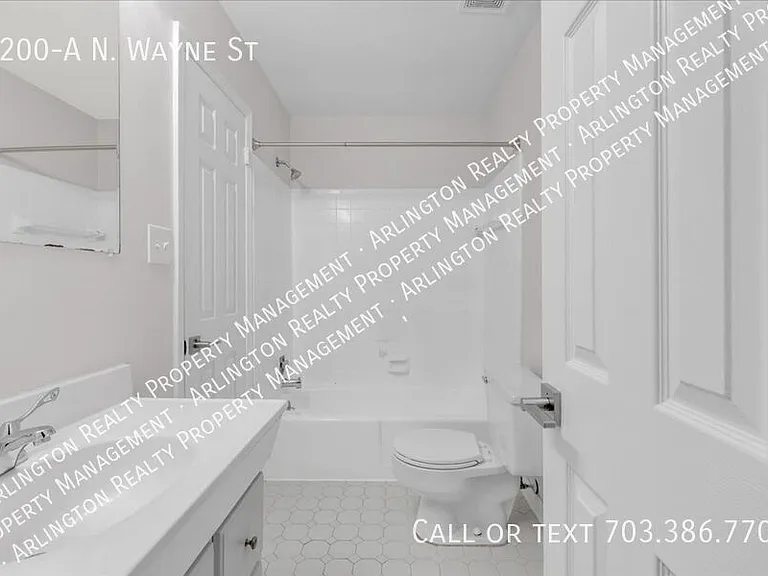 1200A N Wayne St — Photo 21