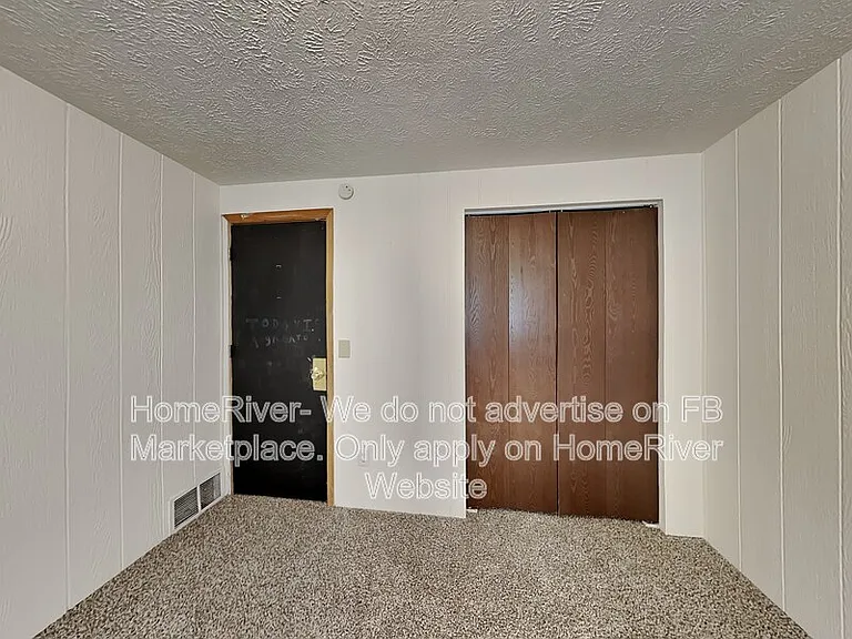 4708 S Glenrose Rd — Photo 12