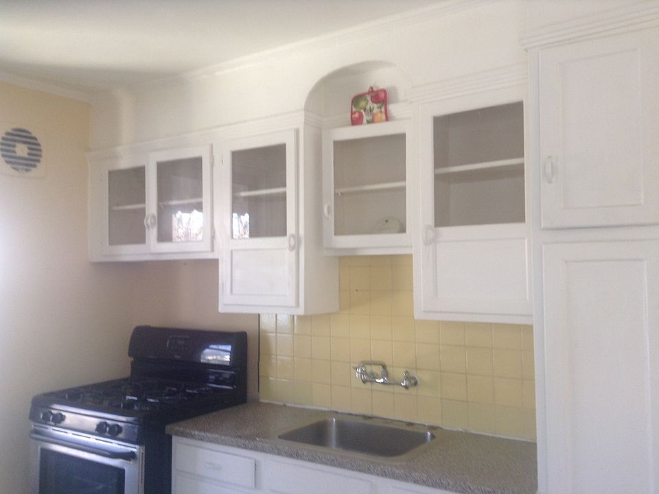 2nd image of 11961 177th St