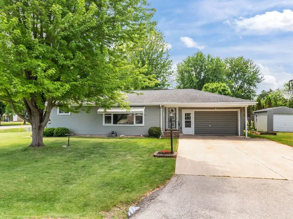 288 Forkin St, Menasha, WI 54952
