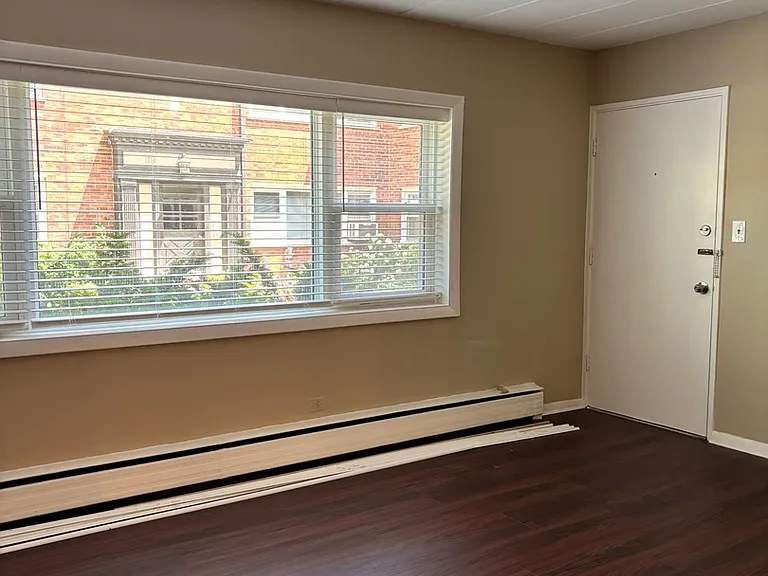 1318 Central St #1N — Photo 4