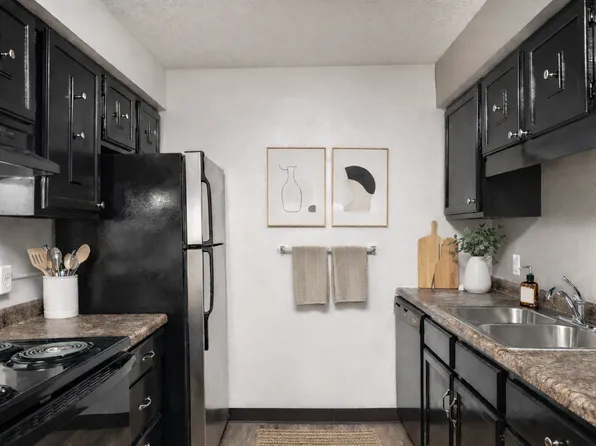 Thunder Ridge Apartments