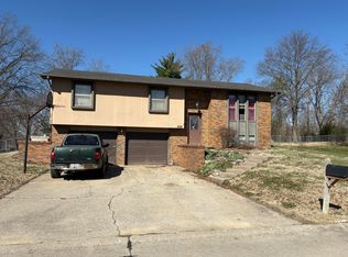 1509 Waterford Dr, Columbia, MO 65203