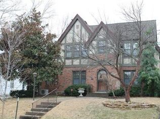 417 W 70th St, Kansas City, MO 64113
