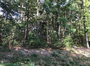 1202 Confederate Dr, Locust Grove, VA 22508