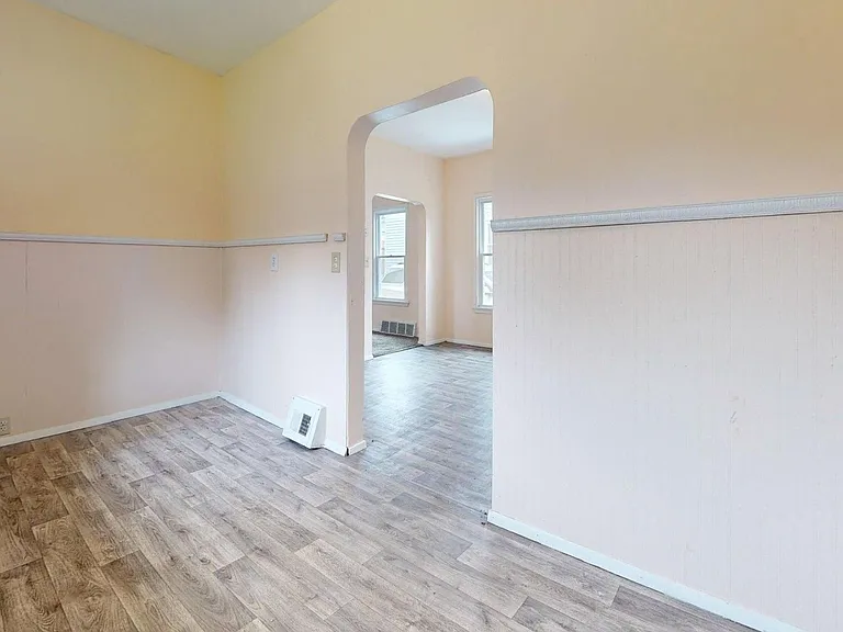 8200 Beman Ave — Photo 11