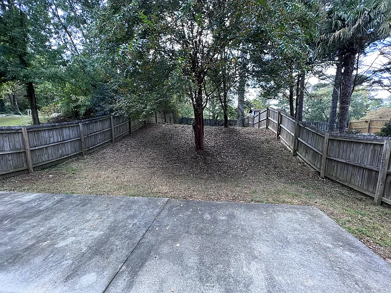 4234 Windale Dr — Photo 11