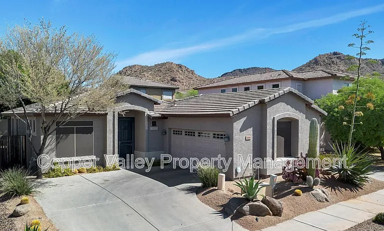 2606 W Florentine Rd — Photo 1