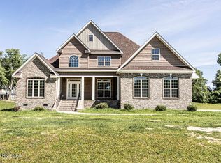 131 Putters Ln, Pinetops, NC 27864