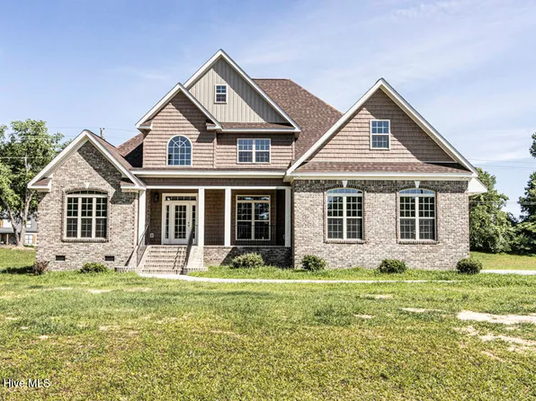 131 Putters Lane, Pinetops, NC 27864
