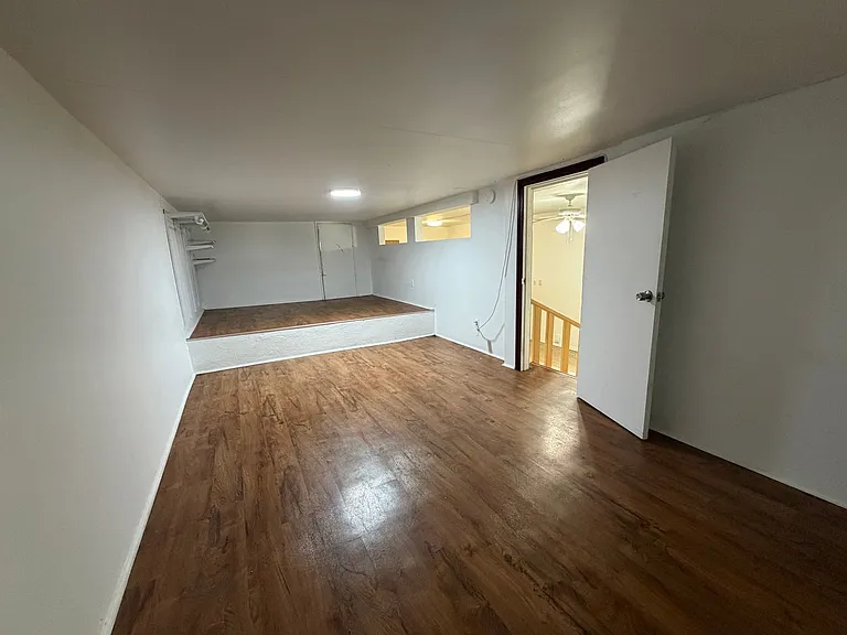 2756 Rooke Ave — Photo 5