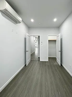 Rented by Greenland Group Realty | media 3