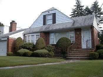 2nd image of 36 Donor Ave