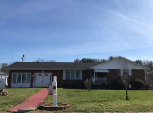 198 Lincoln Blvd, Wurtland, KY 41144