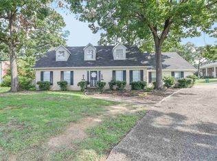 724 Legato Dr, Little Rock, AR 72205