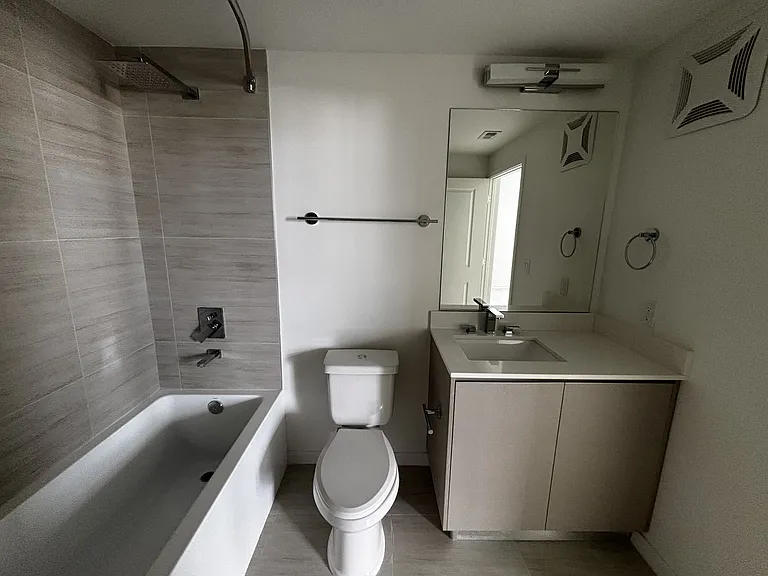 5563 Millenia Park Blvd — Photo 2