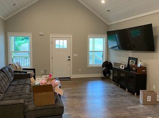 8401 Gann Rd, Soddy Daisy, TN 37379