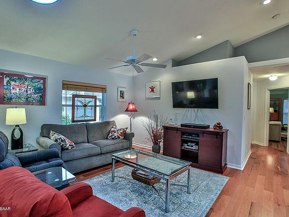 5th image of 1571 Town Park Dr