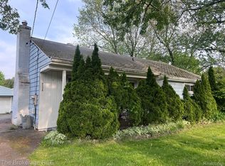 6236 N Genesee Rd, Flint, MI 48506