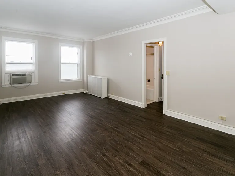 Dining/Living room