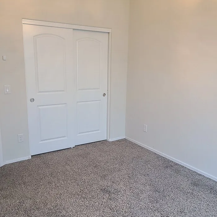 3 bed, 2.0 bath, 1712 sqft, $1,975 — Photo 3