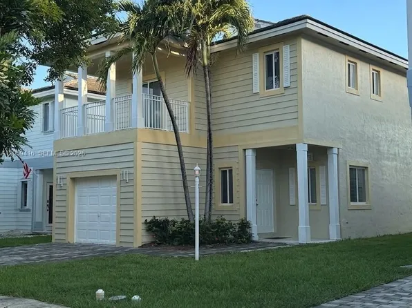 3175 NE 4th St, Homestead, FL 33033