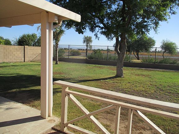 2nd image of 30919 N Dry Creek Way