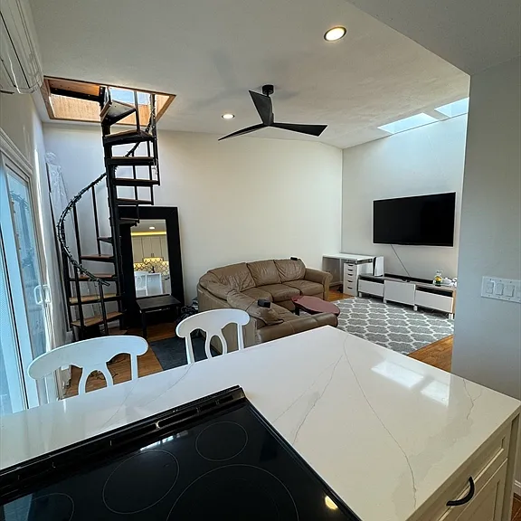 608 Dorchester Ave #3A — Photo 1