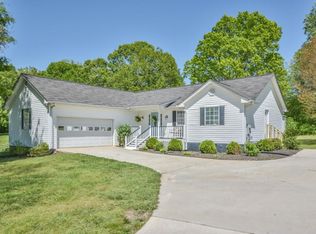 5674 Holiday Cir, Oakwood, GA 30566